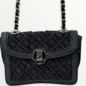 Guess Crossbody!